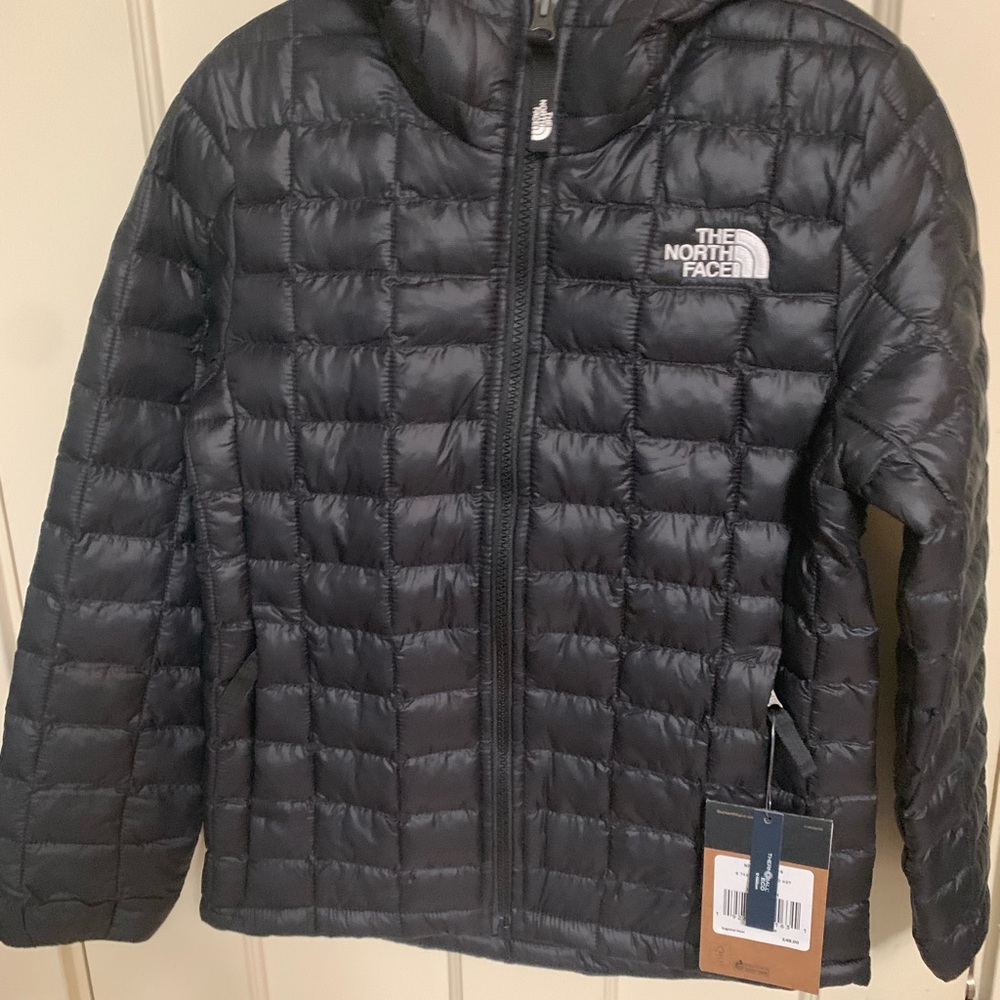 Girls Northface Thermoball jacket